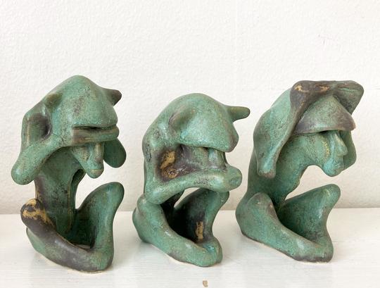Three wise monkeys I